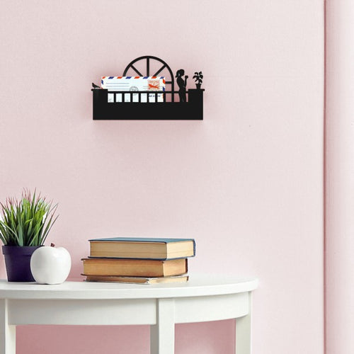 Balcony Her B Wall Organizer